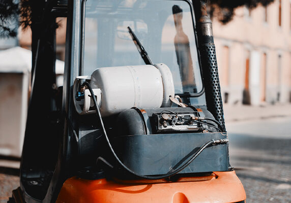 propane-powered forklift and warehouse fuel delivery in virginia